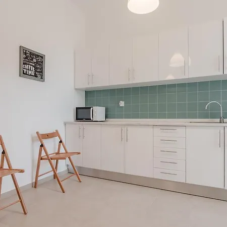 Living Stone Apartamento *