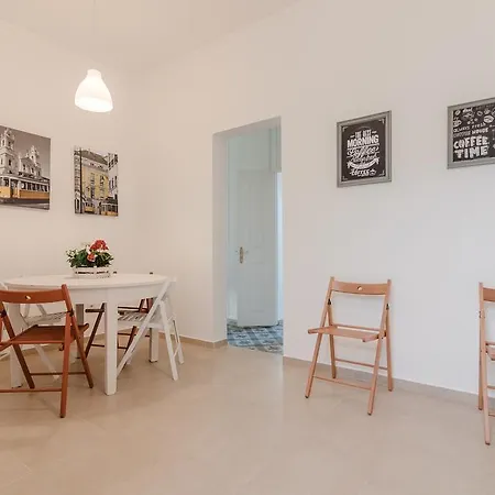 Living Stone Apartamento *